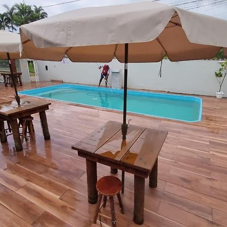 Apartamento aconchegante com piscina e TV a cabo. Ubatuba Exterior foto