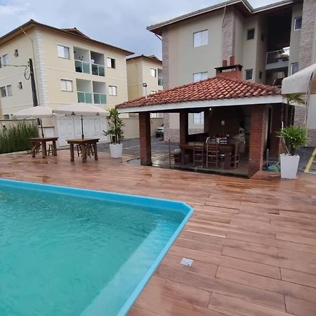 Apartamento aconchegante com piscina e TV a cabo. Ubatuba Exterior foto