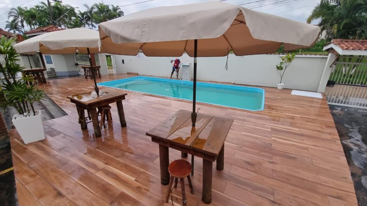 Apartamento aconchegante com piscina e TV a cabo. Ubatuba Exterior foto